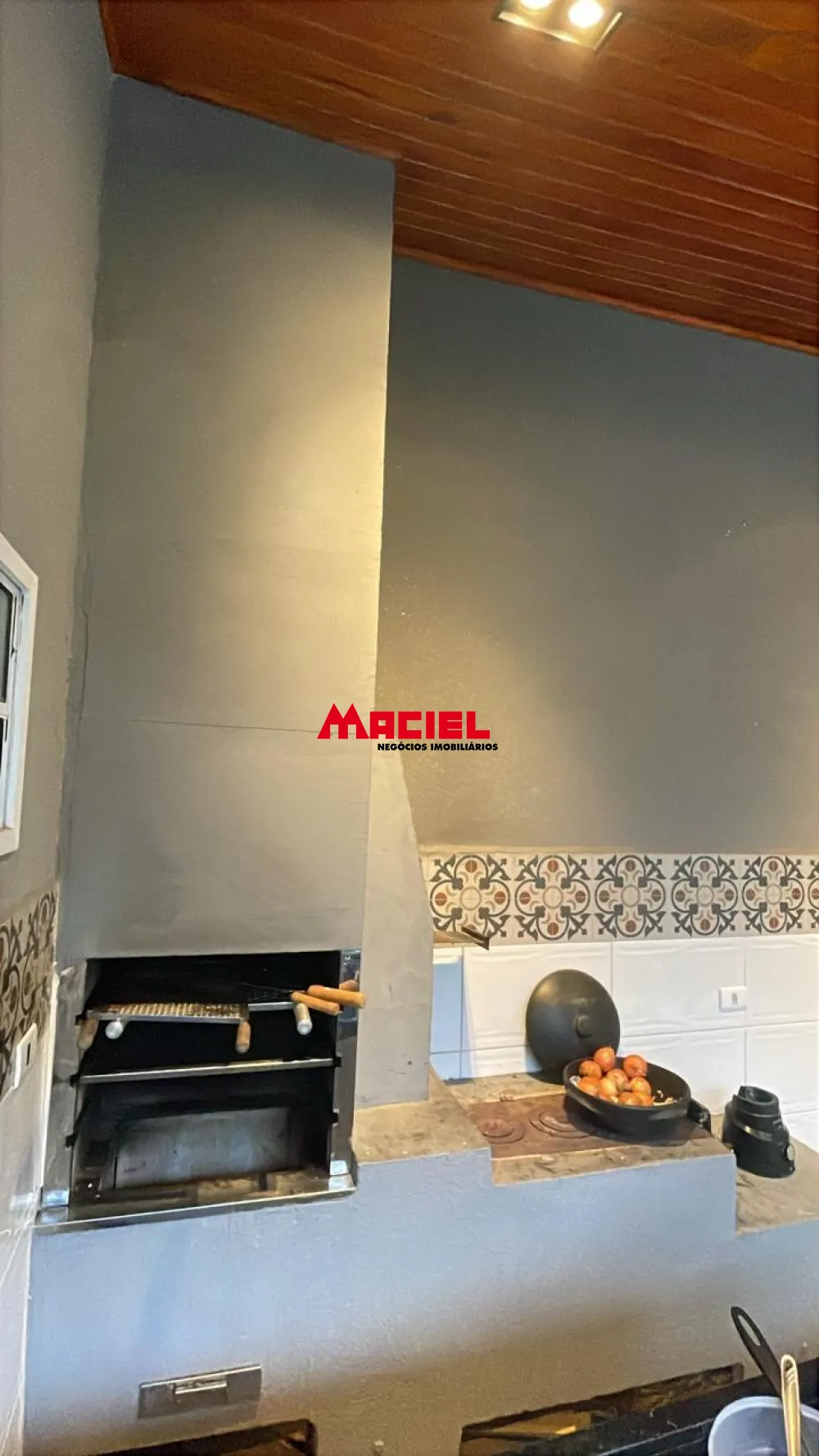 Comprar Casa / Padr&atilde;o em Ca&ccedil;apava R$ 550.000,00 - Foto 13