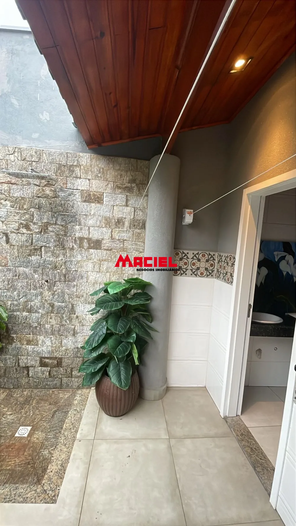 Comprar Casa / Padr&atilde;o em Ca&ccedil;apava R$ 550.000,00 - Foto 20