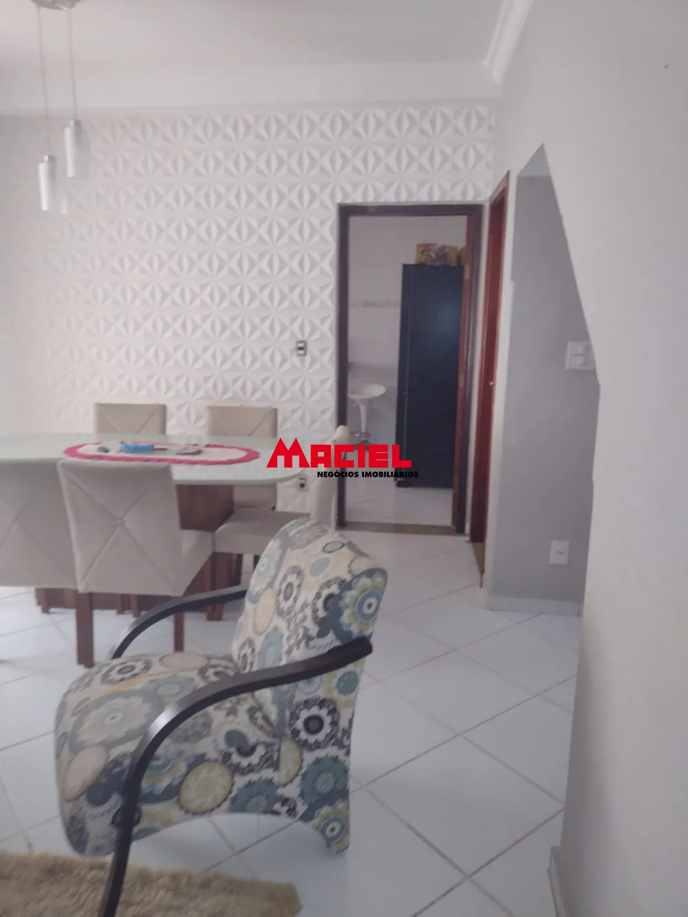 Comprar Casa / Padr&atilde;o em S&atilde;o Jos&eacute; dos Campos R$ 615.000,00 - Foto 3