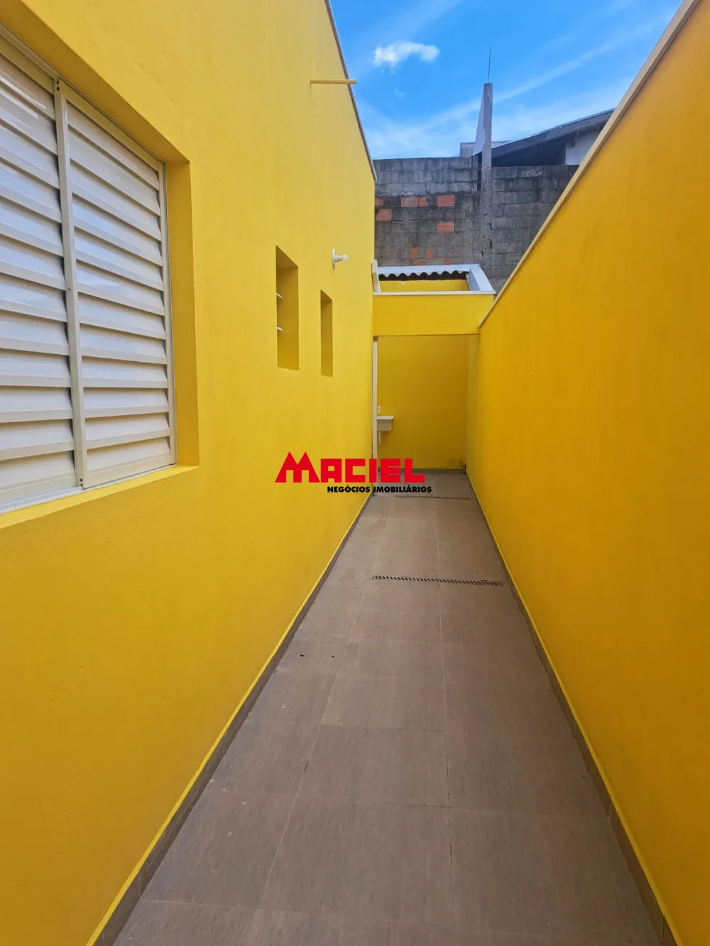 Comprar Casa / Padr&atilde;o em S&atilde;o Jos&eacute; dos Campos R$ 430.000,00 - Foto 5