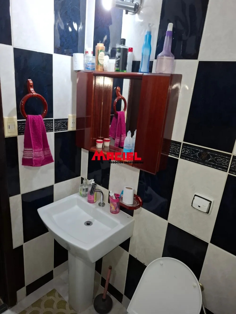 Comprar Casa / Padr&atilde;o em S&atilde;o Jos&eacute; dos Campos R$ 795.000,00 - Foto 30