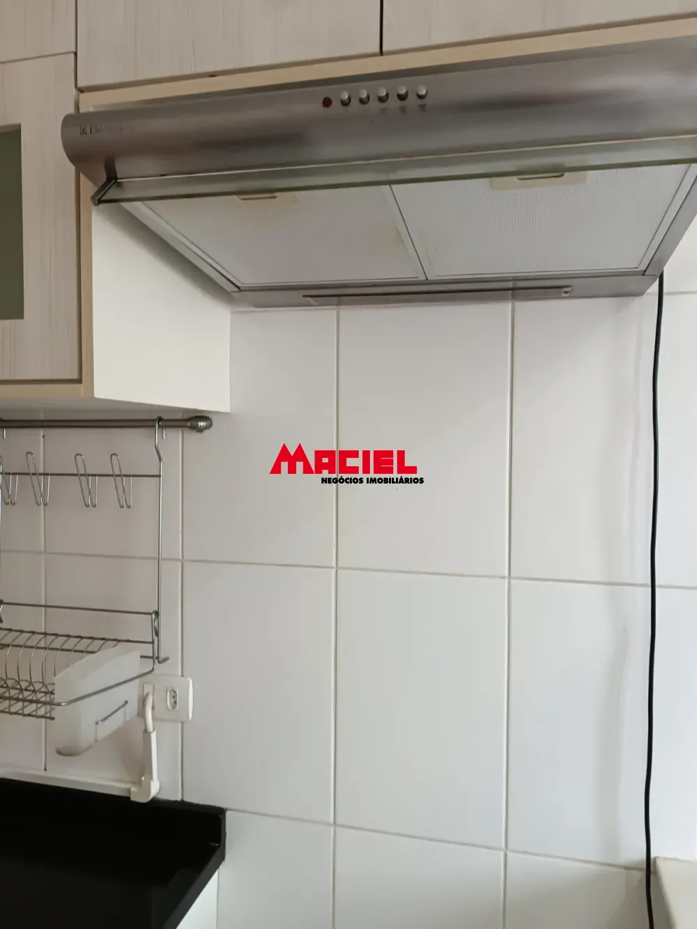 Alugar Apartamento / Padr&atilde;o em S&atilde;o Jos&eacute; dos Campos R$ 2.100,00 - Foto 2