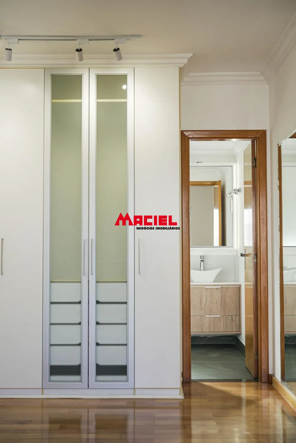 Comprar Apartamento / Cobertura em S&atilde;o Jos&eacute; dos Campos R$ 2.800.000,00 - Foto 29