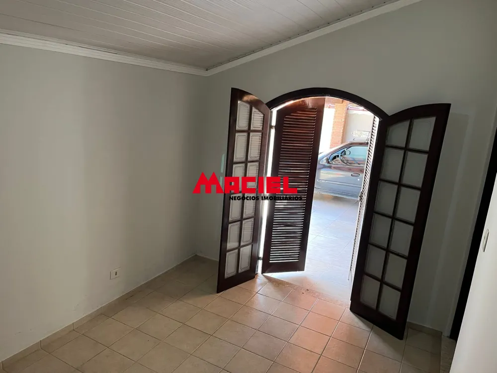 Alugar Casa / Padr&atilde;o em Jacare&iacute; R$ 4.000,00 - Foto 36