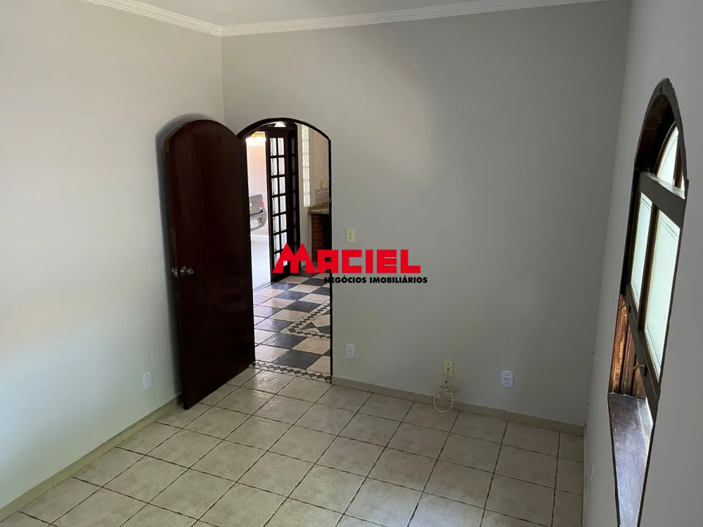 Alugar Casa / Padr&atilde;o em Jacare&iacute; R$ 4.000,00 - Foto 40