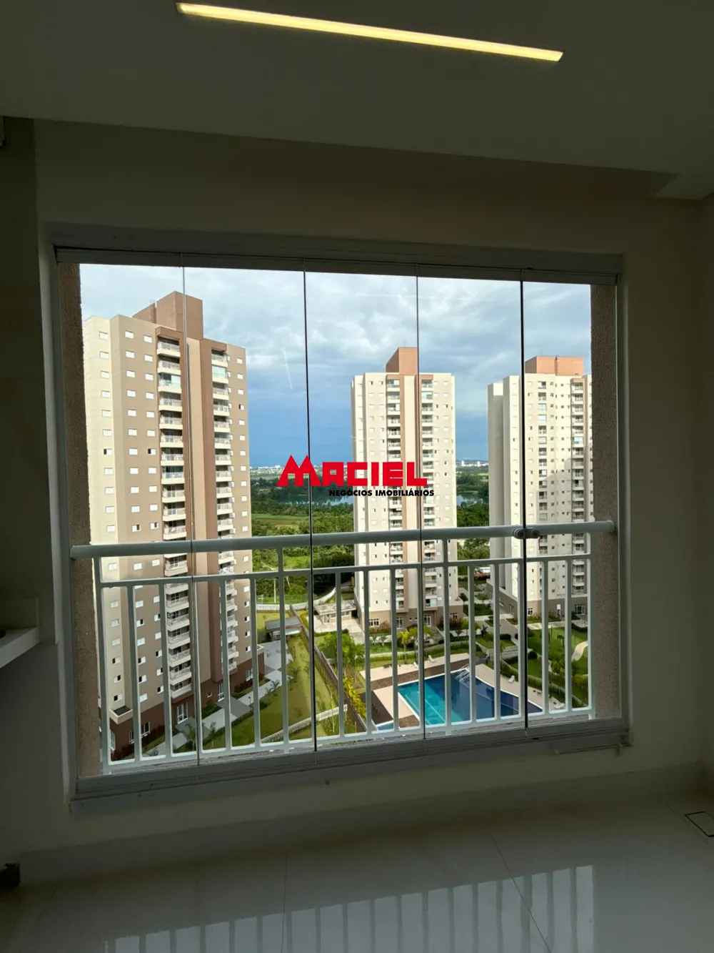 Comprar Apartamento / Padr&atilde;o em Jacare&iacute; R$ 510.000,00 - Foto 10