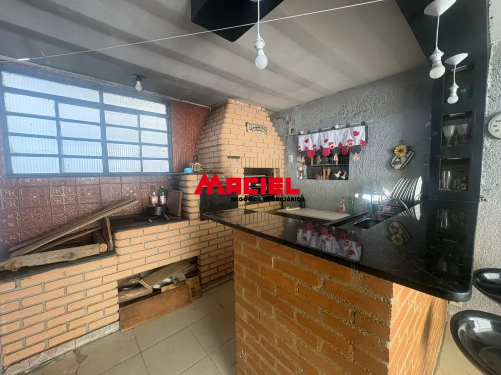 Comprar Casa / Padr&atilde;o em S&atilde;o Jos&eacute; dos Campos R$ 850.000,00 - Foto 17