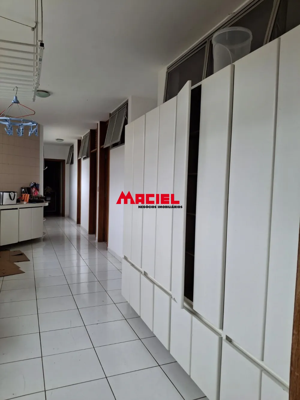 Alugar Apartamento / Padr&atilde;o em S&atilde;o Jos&eacute; dos Campos R$ 8.500,00 - Foto 36