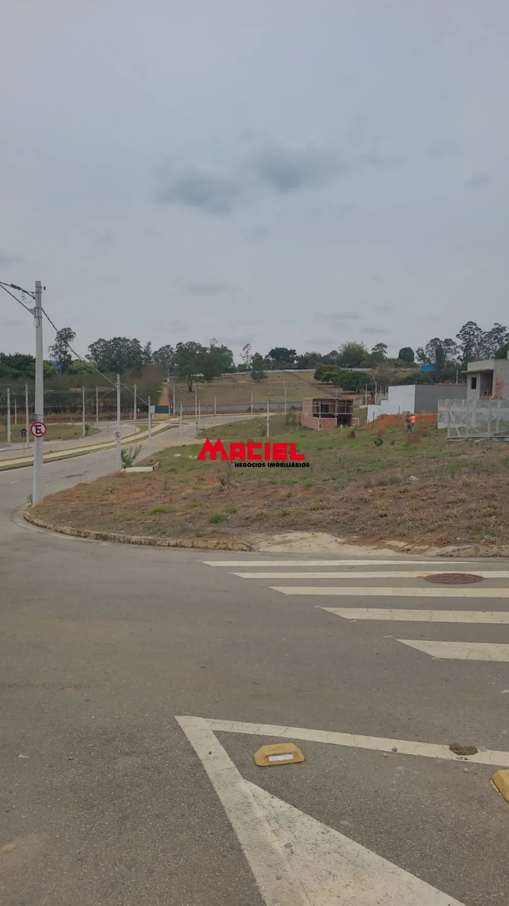 Comprar Terreno / Residencial em S&atilde;o Jos&eacute; dos Campos R$ 370.000,00 - Foto 2