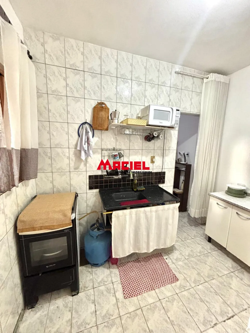 Comprar Casa / Padr&atilde;o em S&atilde;o Jos&eacute; dos Campos R$ 440.000,00 - Foto 4