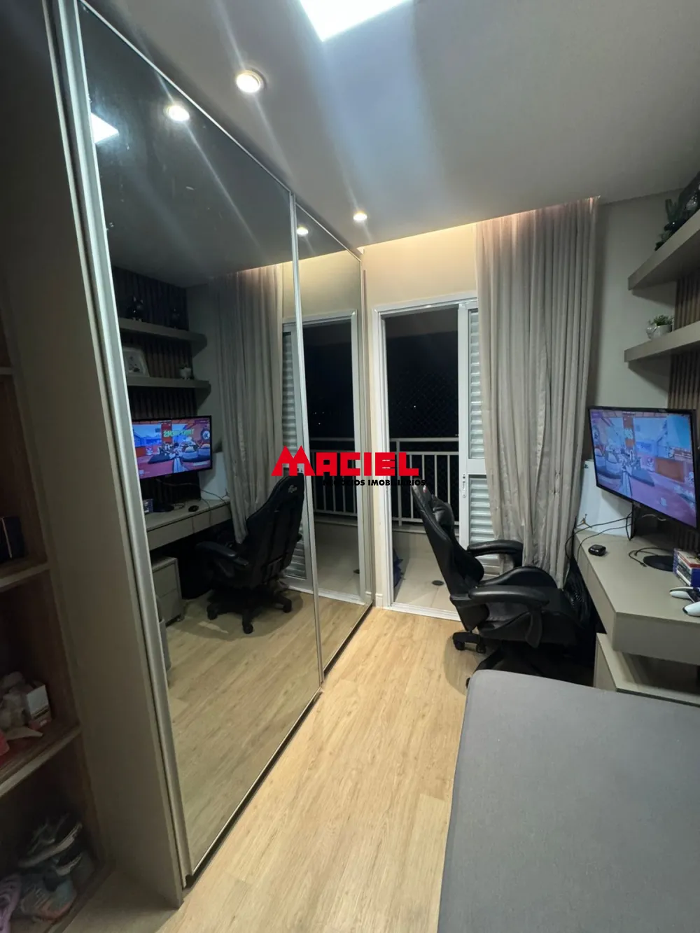 Comprar Apartamento / Padr&atilde;o em S&atilde;o Jos&eacute; dos Campos R$ 852.000,00 - Foto 18