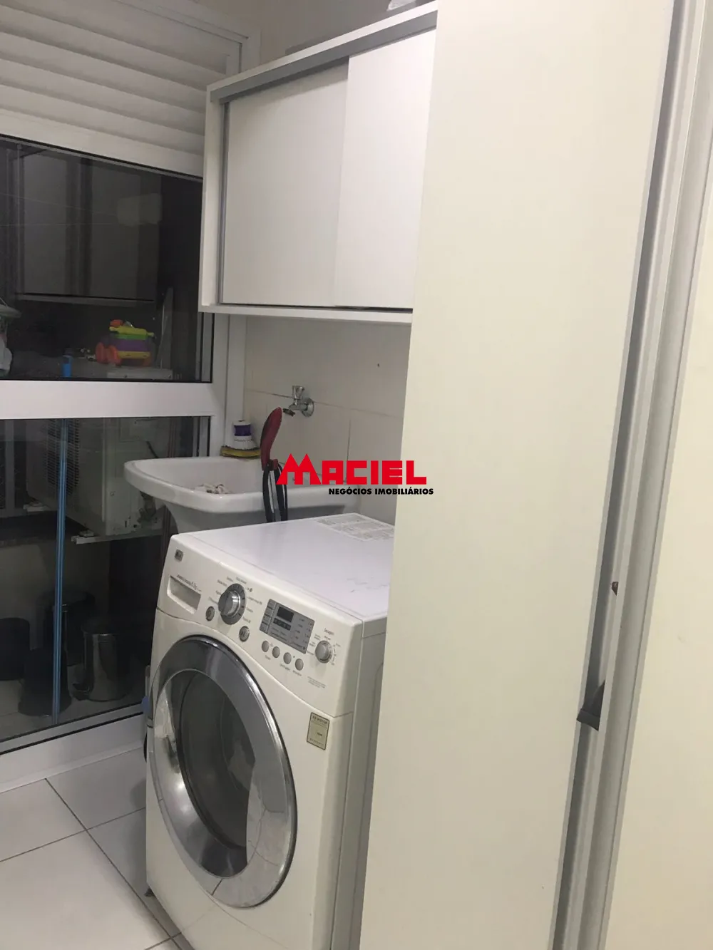 Comprar Apartamento / Padr&atilde;o em S&atilde;o Jos&eacute; dos Campos R$ 590.000,00 - Foto 9