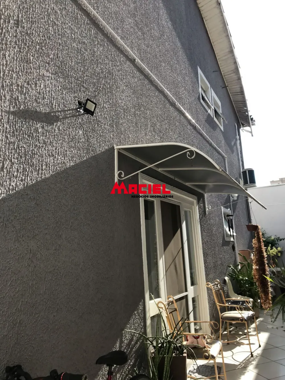 Alugar Casa / Condom&iacute;nio em S&atilde;o Jos&eacute; dos Campos R$ 9.000,00 - Foto 2