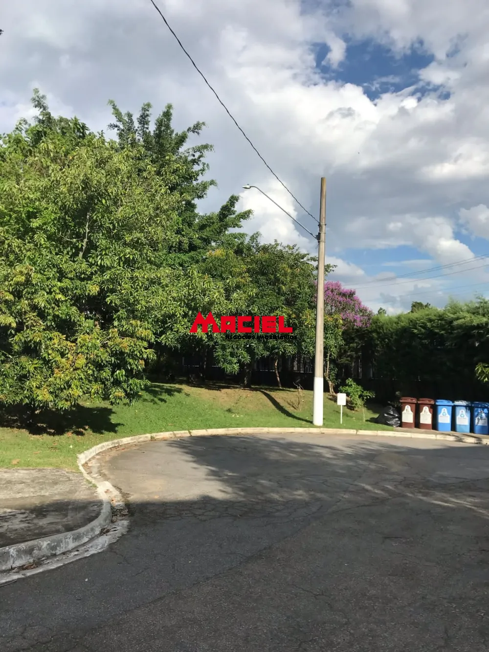 Alugar Casa / Condom&iacute;nio em S&atilde;o Jos&eacute; dos Campos R$ 9.000,00 - Foto 7