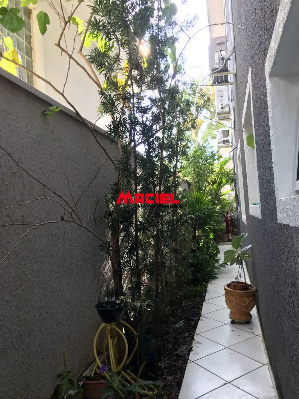 Alugar Casa / Condom&iacute;nio em S&atilde;o Jos&eacute; dos Campos R$ 9.000,00 - Foto 9