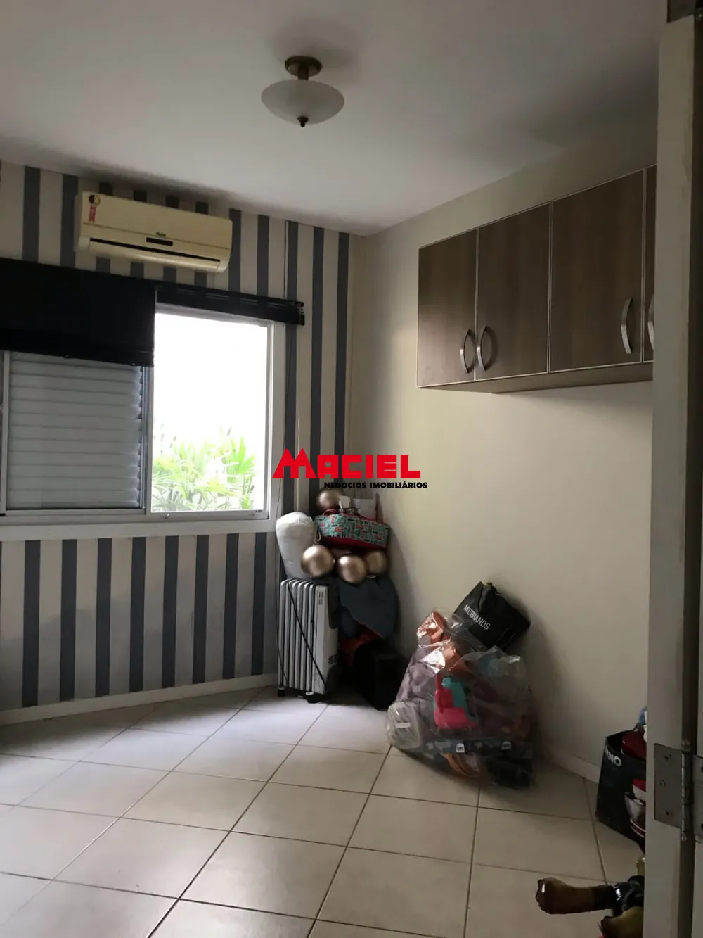 Alugar Casa / Condom&iacute;nio em S&atilde;o Jos&eacute; dos Campos R$ 9.000,00 - Foto 12