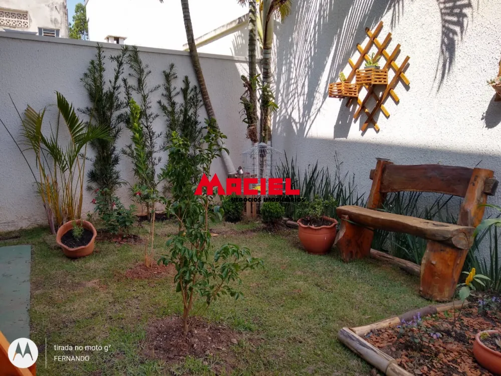 Alugar Casa / Condom&iacute;nio em S&atilde;o Jos&eacute; dos Campos R$ 9.000,00 - Foto 17