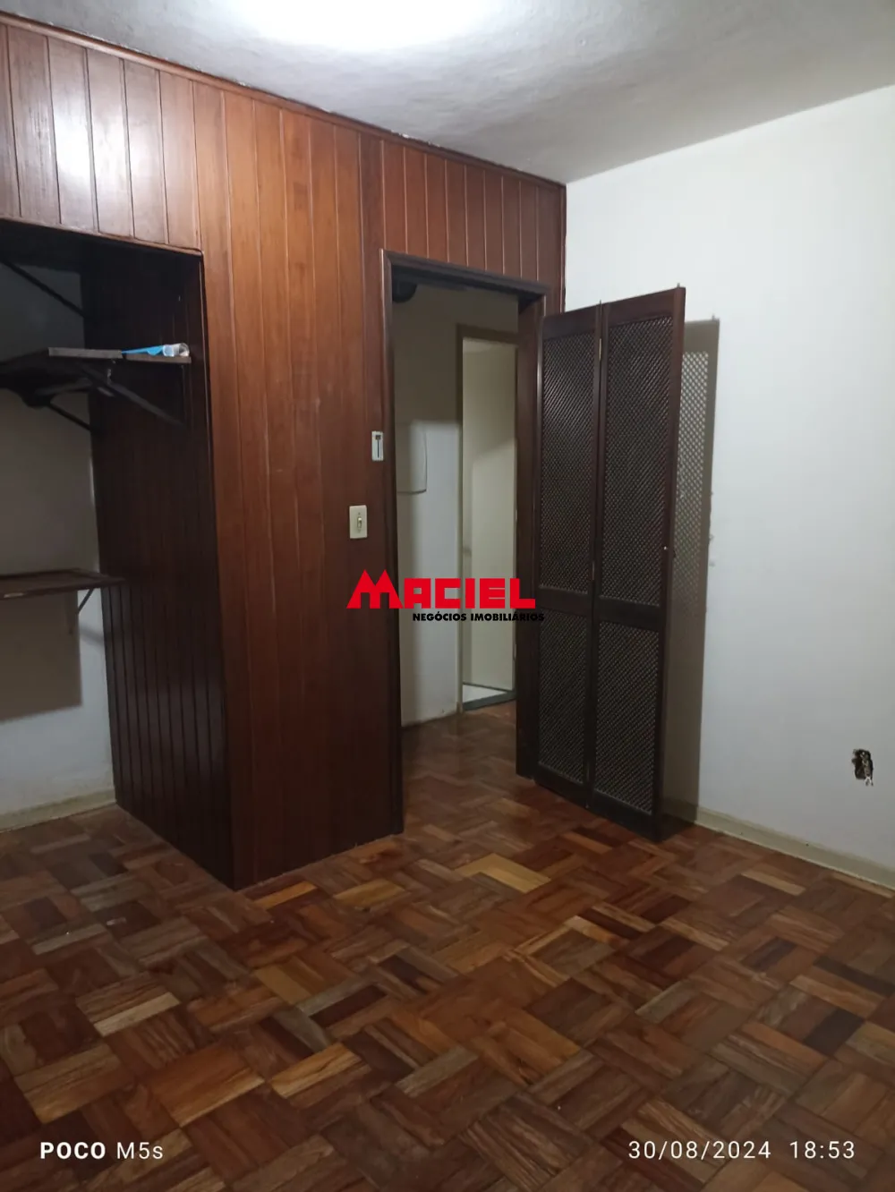 Alugar Casa / Padr&atilde;o em S&atilde;o Jos&eacute; dos Campos R$ 2.700,00 - Foto 6