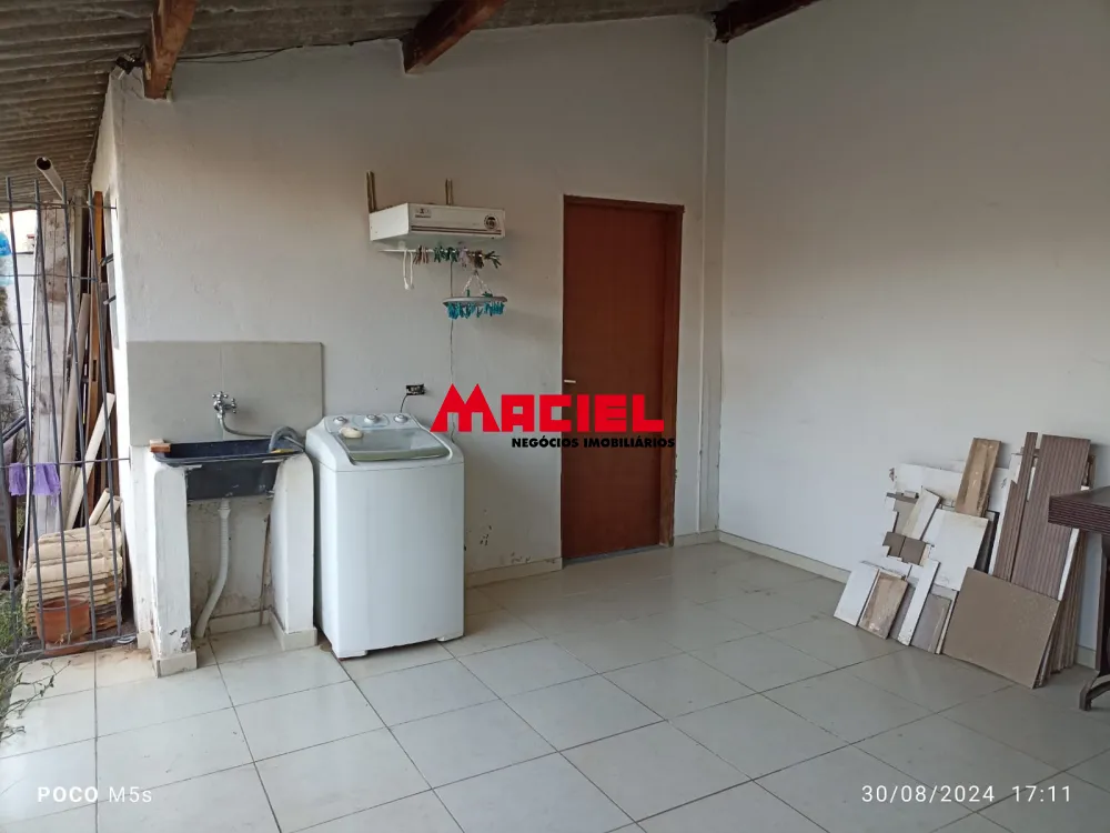 Alugar Casa / Padr&atilde;o em S&atilde;o Jos&eacute; dos Campos R$ 2.700,00 - Foto 12