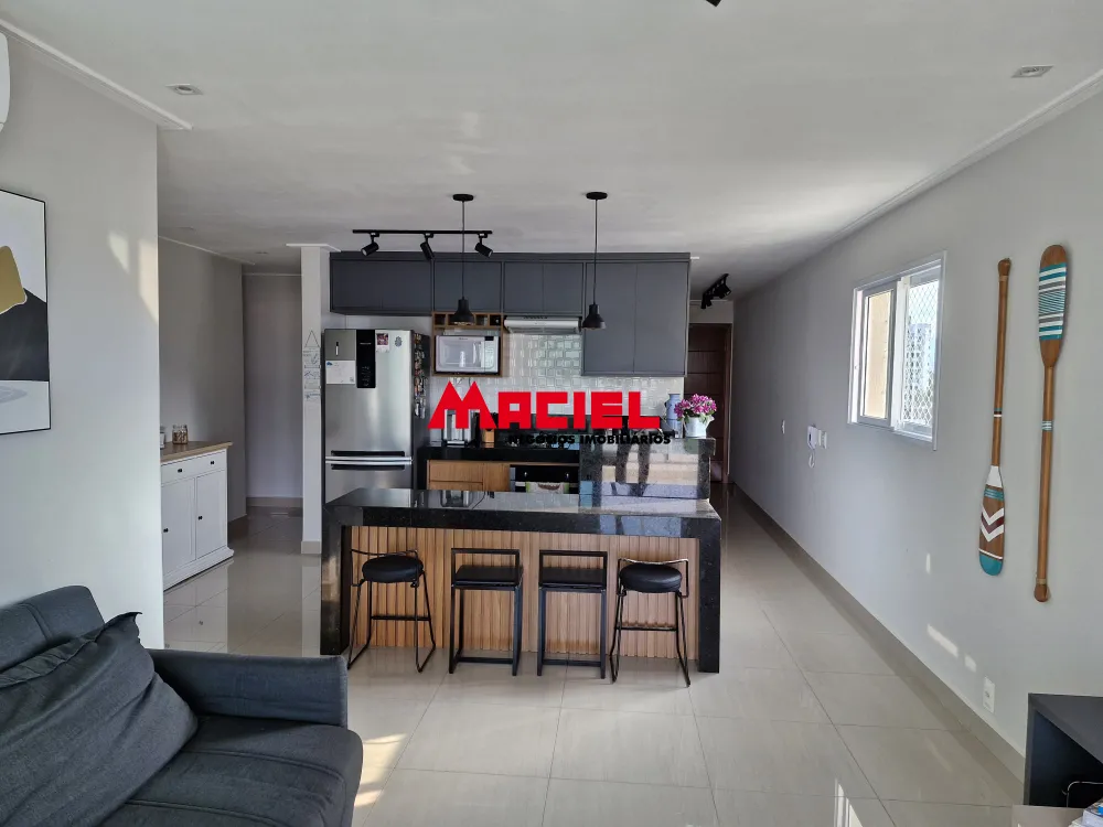 Comprar Apartamento / Padr&atilde;o em Caraguatatuba R$ 1.160.000,00 - Foto 2