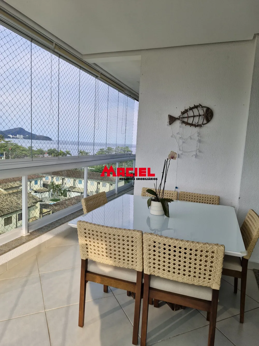 Comprar Apartamento / Padr&atilde;o em Caraguatatuba R$ 1.160.000,00 - Foto 9