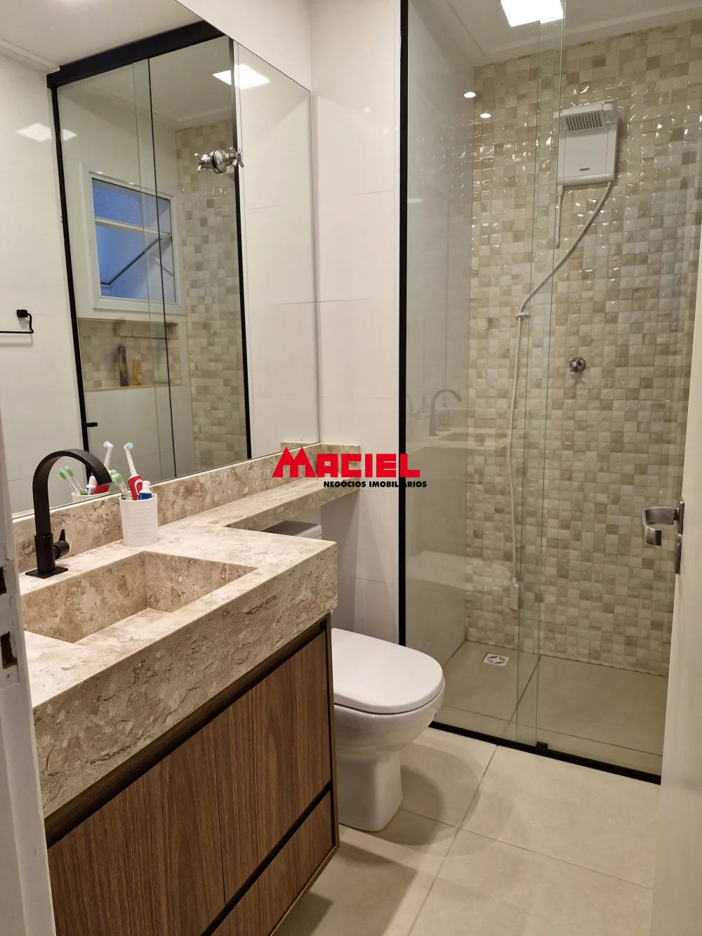 Comprar Apartamento / Padr&atilde;o em Caraguatatuba R$ 1.160.000,00 - Foto 25