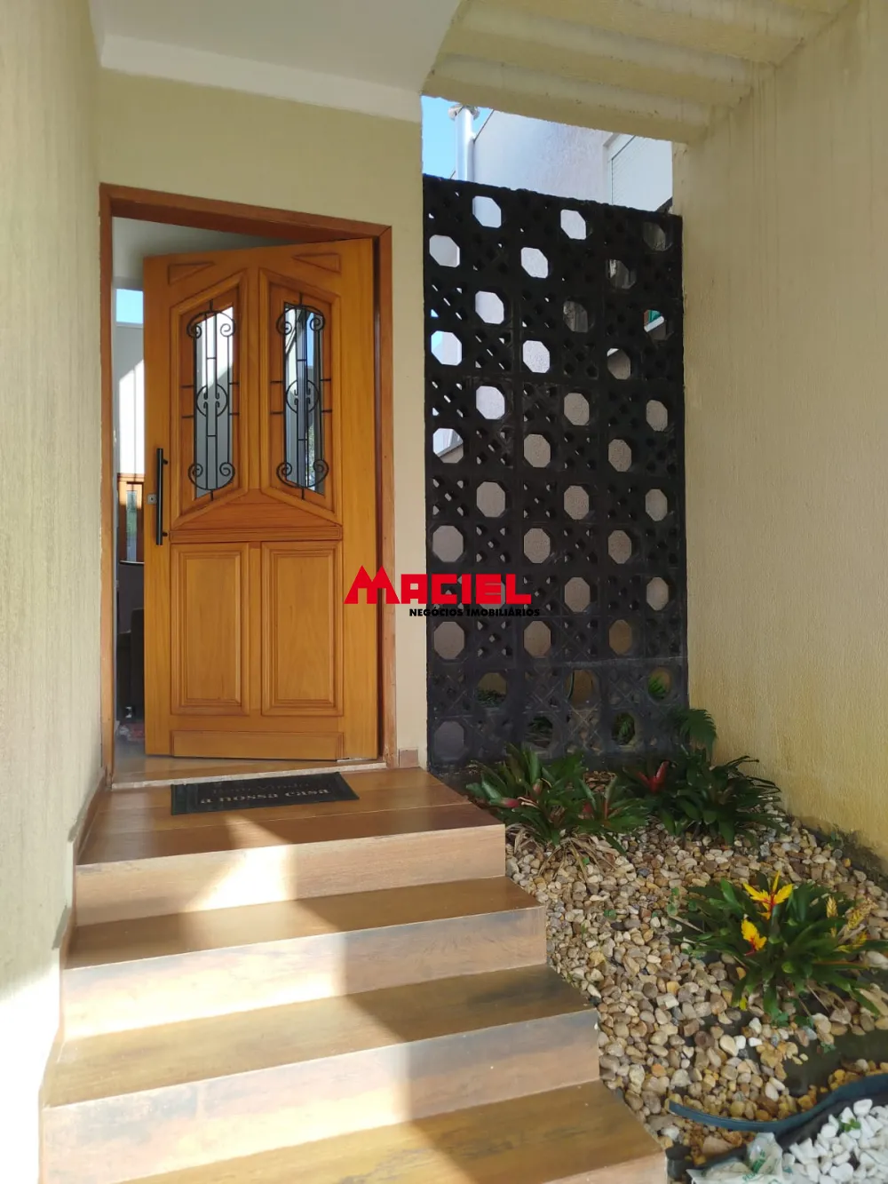 Comprar Casa / Condom&iacute;nio em Ca&ccedil;apava R$ 740.000,00 - Foto 3