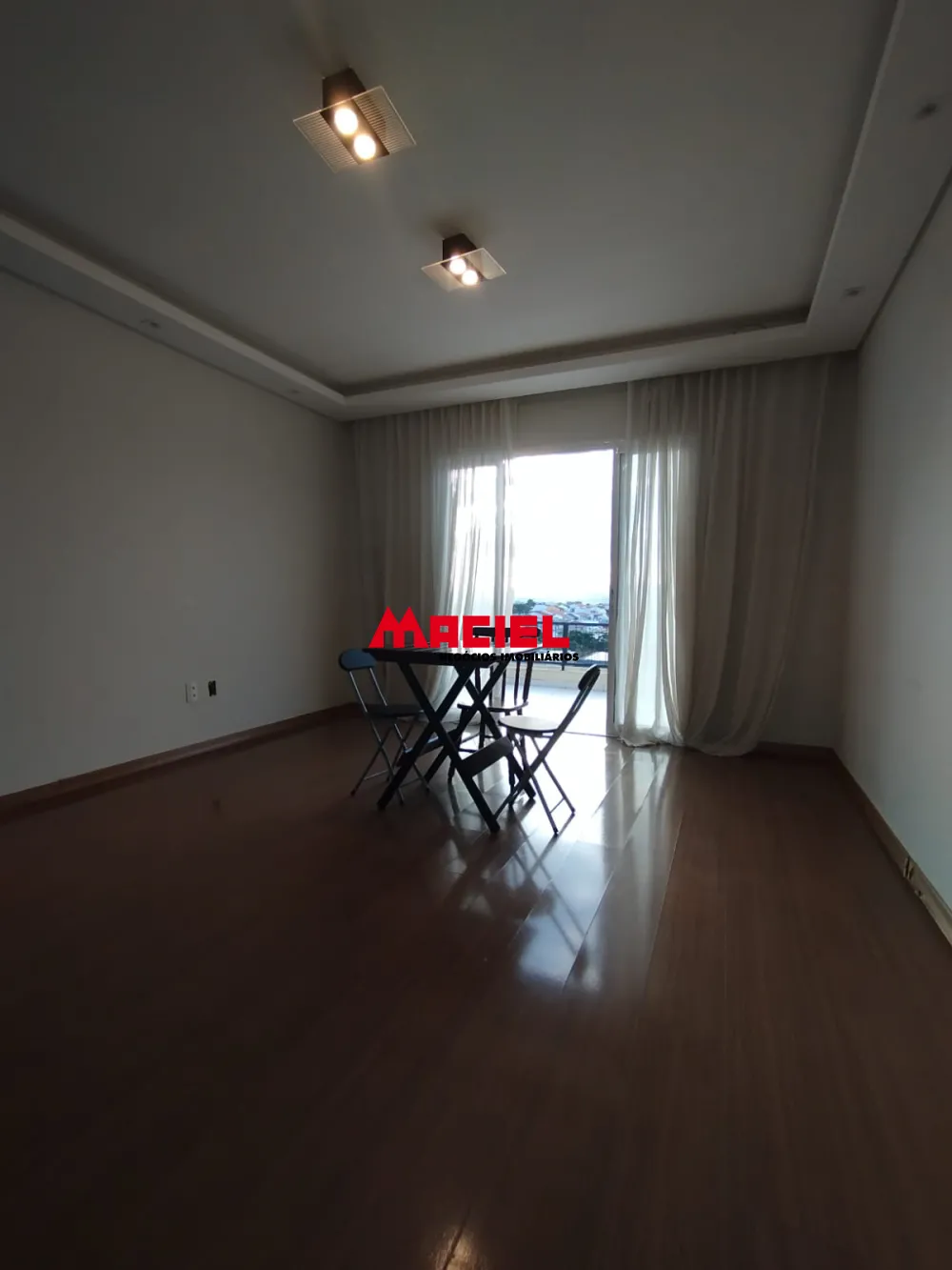 Comprar Casa / Condom&iacute;nio em Ca&ccedil;apava R$ 740.000,00 - Foto 12