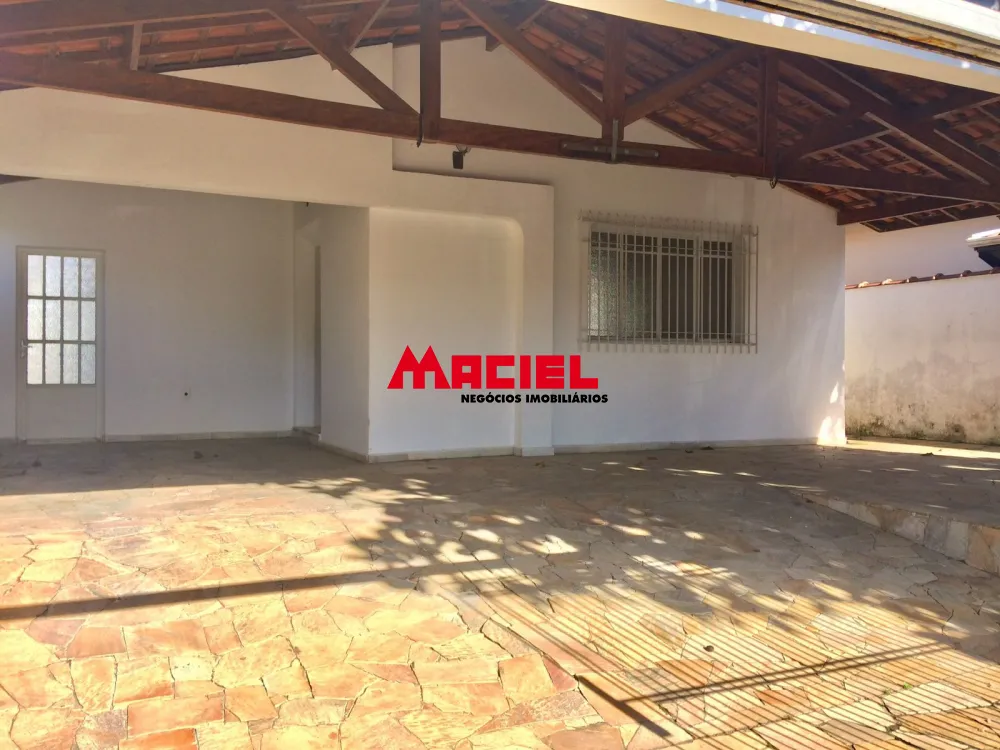 Comprar Casa / Padr&atilde;o em Guaratinguet&aacute; R$ 550.000,00 - Foto 2