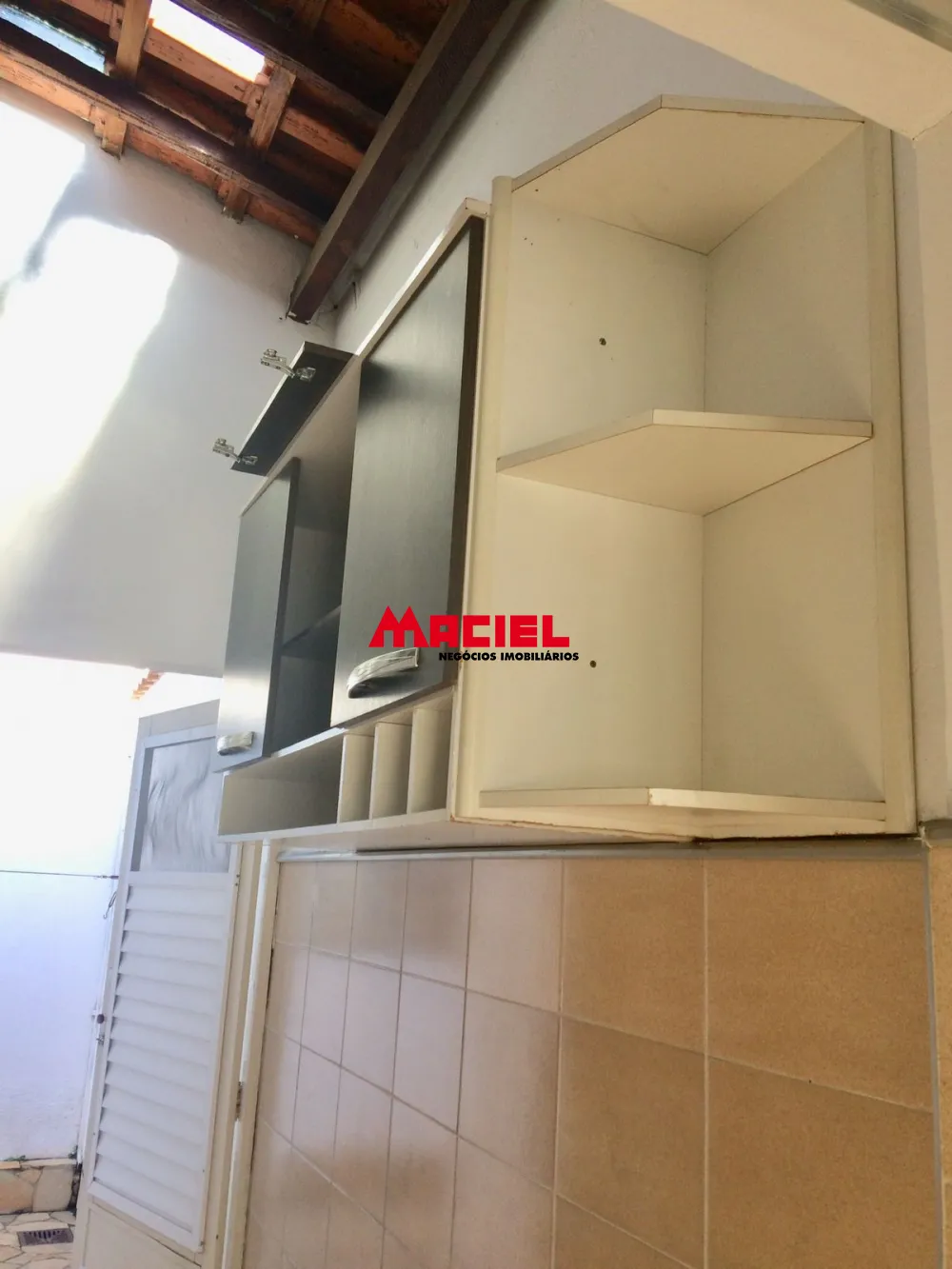 Comprar Casa / Padr&atilde;o em Guaratinguet&aacute; R$ 550.000,00 - Foto 17