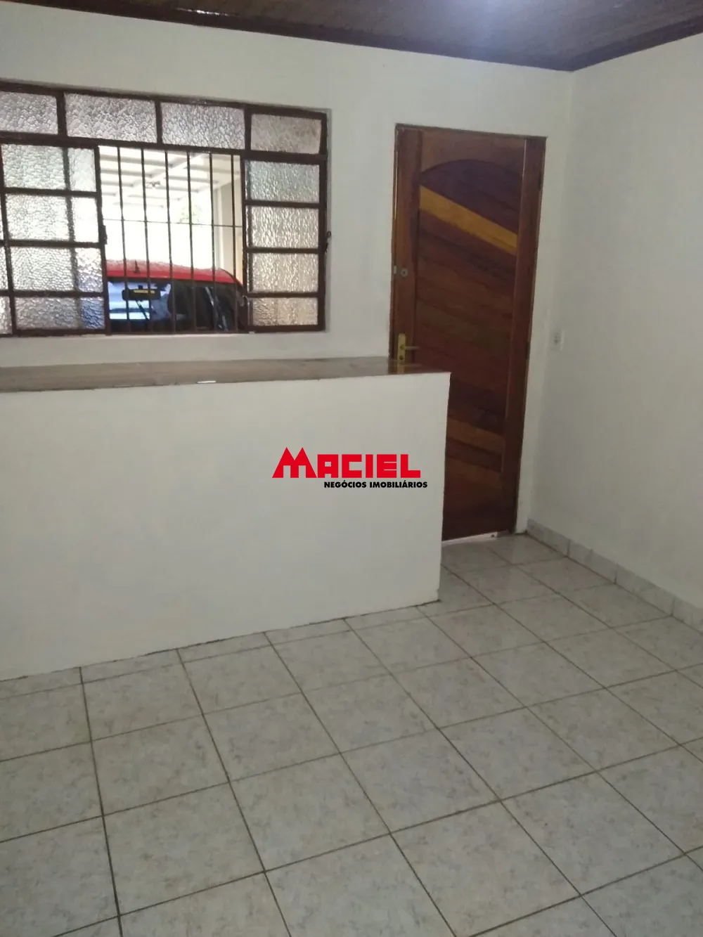 Alugar Casa / Padr&atilde;o em S&atilde;o Jos&eacute; dos Campos R$ 1.450,00 - Foto 4