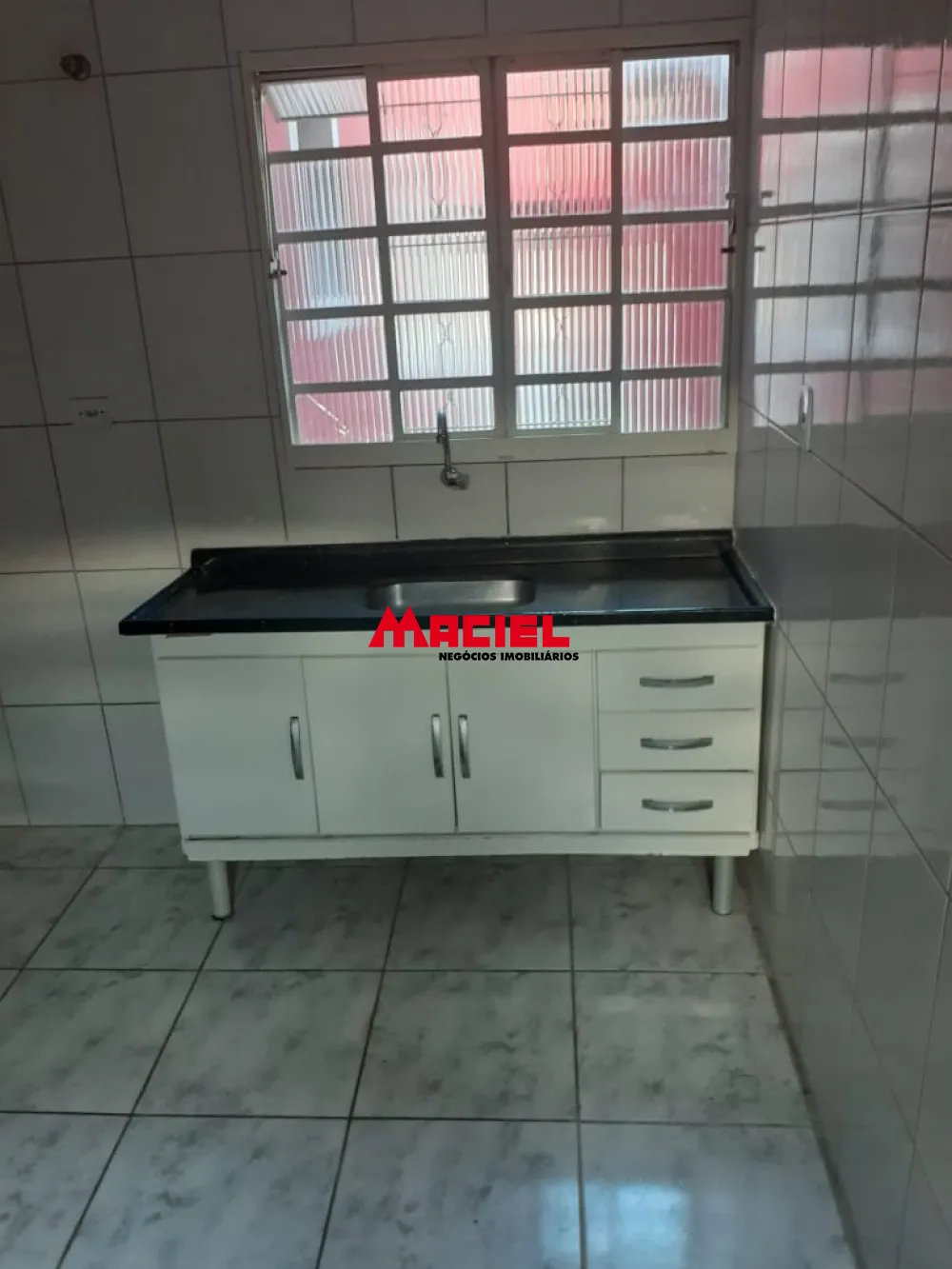 Comprar Casa / Padr&atilde;o em S&atilde;o Jos&eacute; dos Campos R$ 330.000,00 - Foto 4