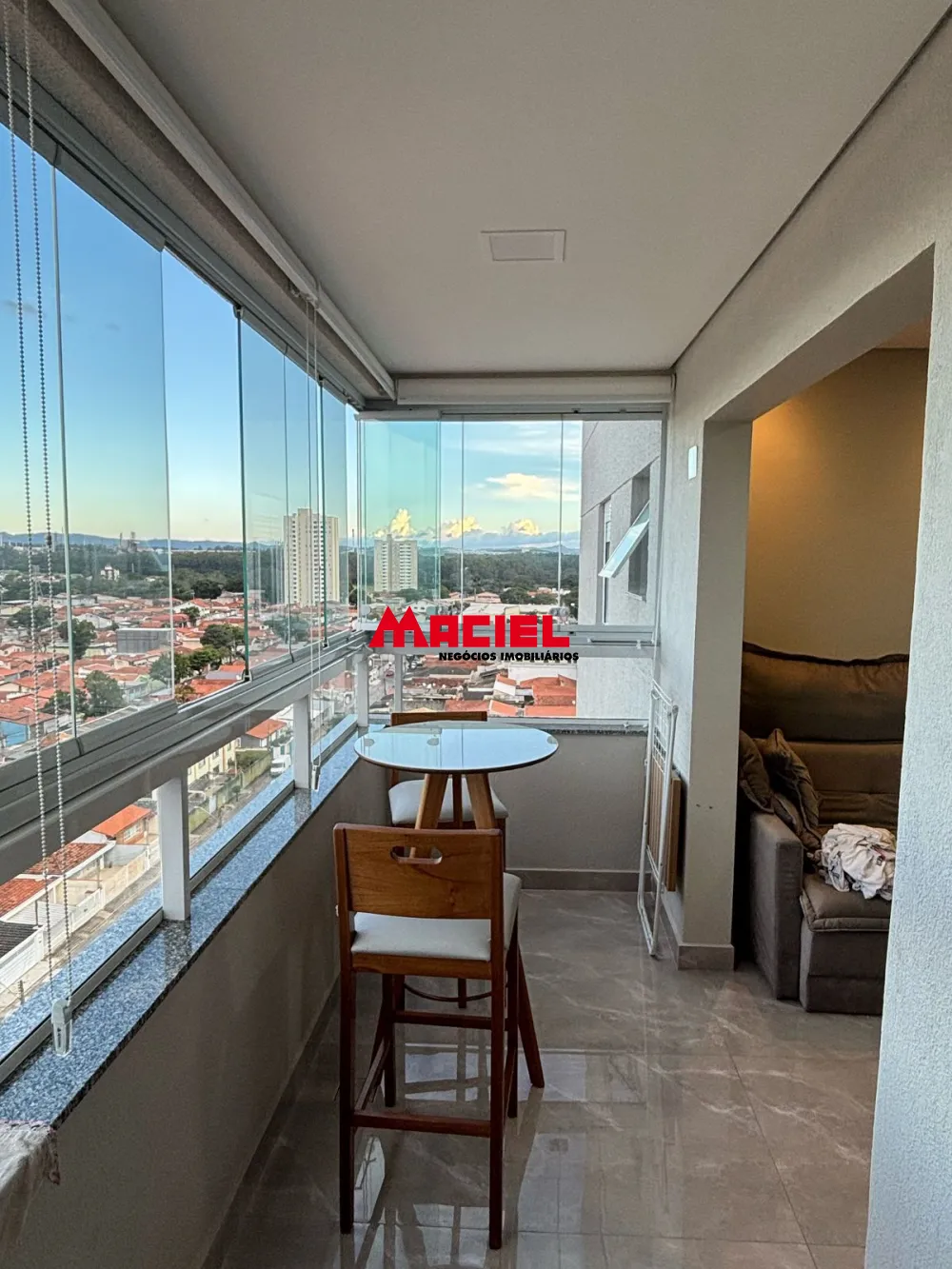 Comprar Apartamento / Padr&atilde;o em S&atilde;o Jos&eacute; dos Campos R$ 700.000,00 - Foto 2