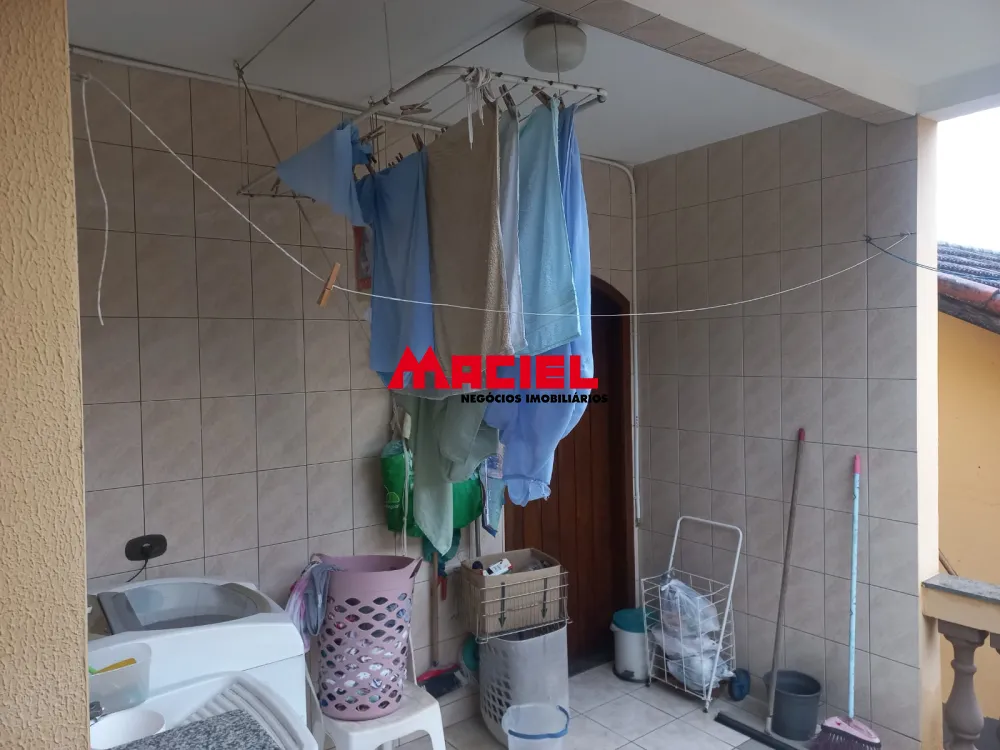 Comprar Casa / Sobrado em S&atilde;o Jos&eacute; dos Campos R$ 800.000,00 - Foto 12