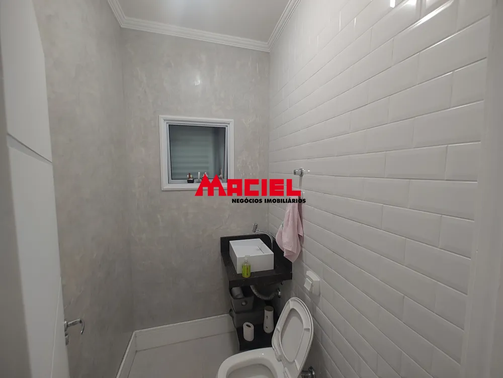 Comprar Casa / Padr&atilde;o em S&atilde;o Jos&eacute; dos Campos R$ 830.000,00 - Foto 17