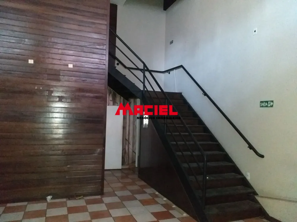 Alugar Comercial / Ponto Comercial em S&atilde;o Jos&eacute; dos Campos R$ 5.500,00 - Foto 5