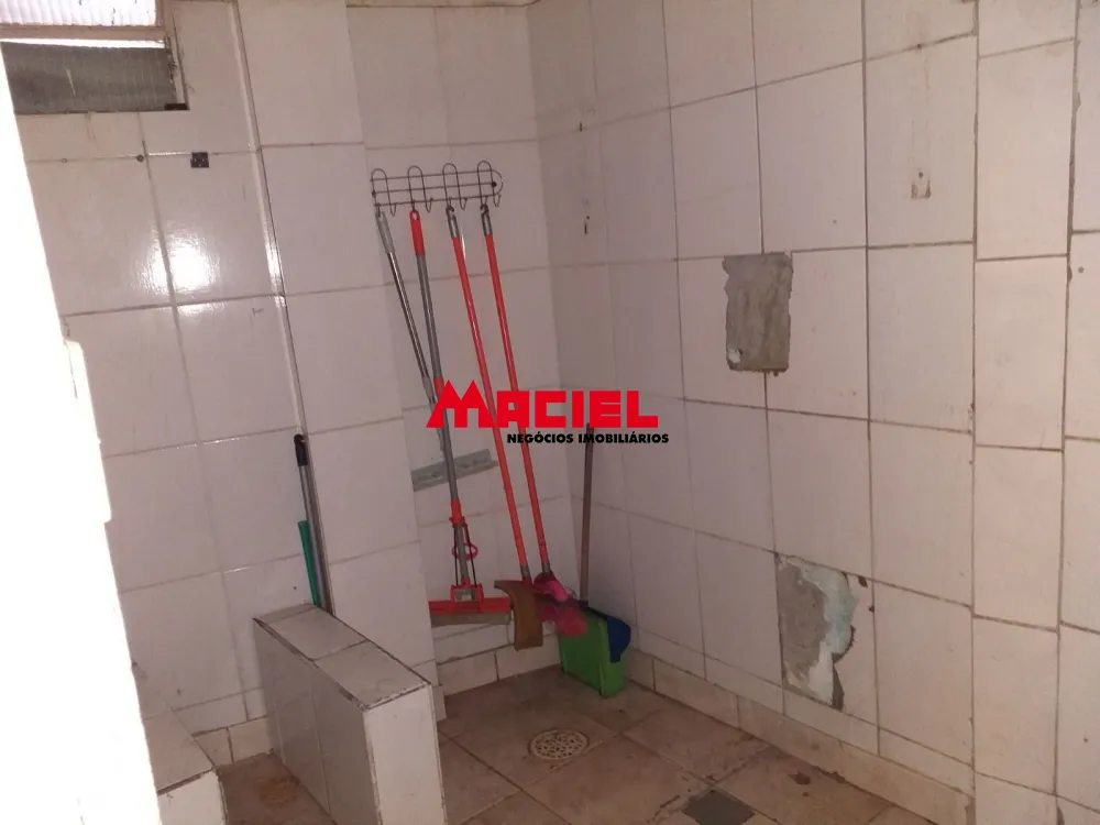 Alugar Comercial / Ponto Comercial em S&atilde;o Jos&eacute; dos Campos R$ 5.500,00 - Foto 10