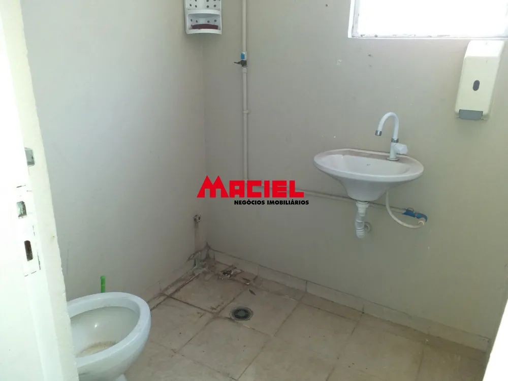 Alugar Comercial / Ponto Comercial em S&atilde;o Jos&eacute; dos Campos R$ 5.500,00 - Foto 9