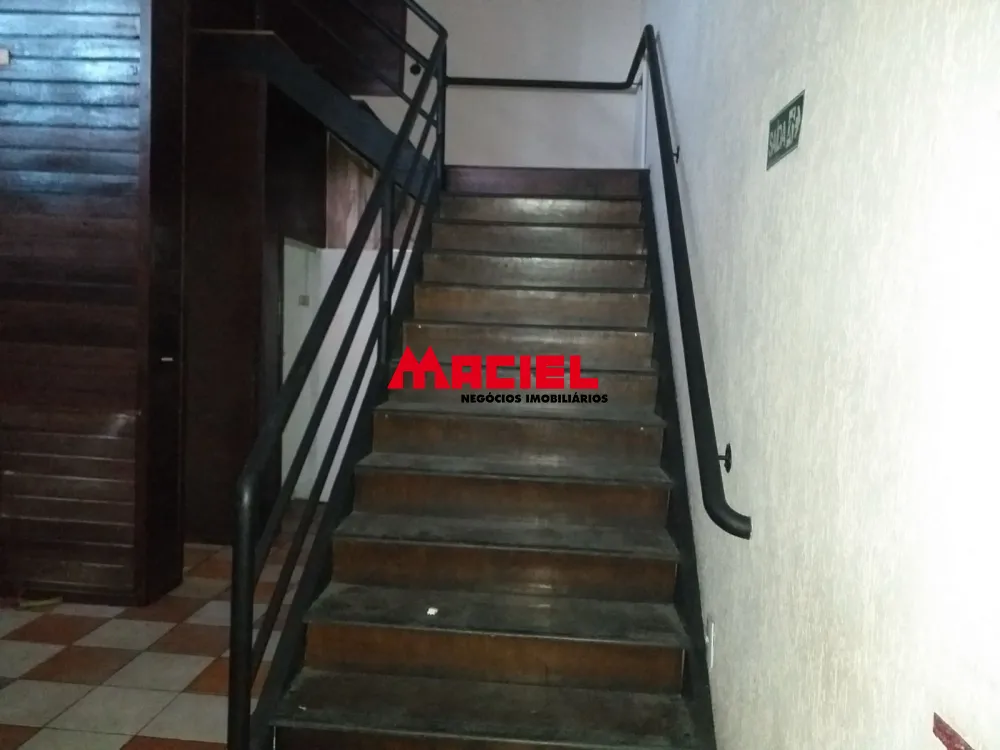 Alugar Comercial / Ponto Comercial em S&atilde;o Jos&eacute; dos Campos R$ 5.500,00 - Foto 14