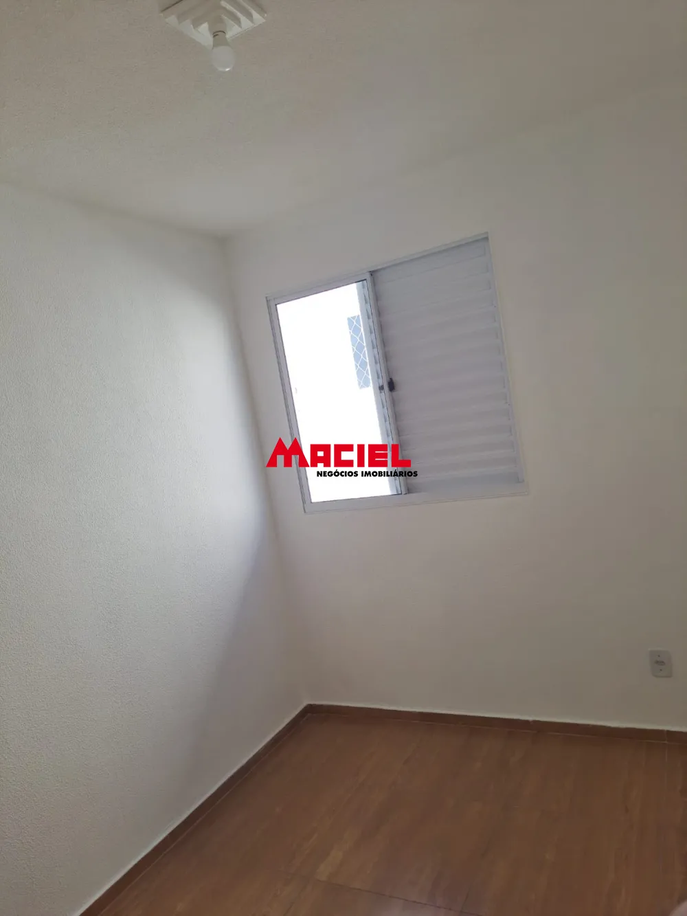 Comprar Apartamento / Padr&atilde;o em S&atilde;o Jos&eacute; dos Campos R$ 220.000,00 - Foto 4