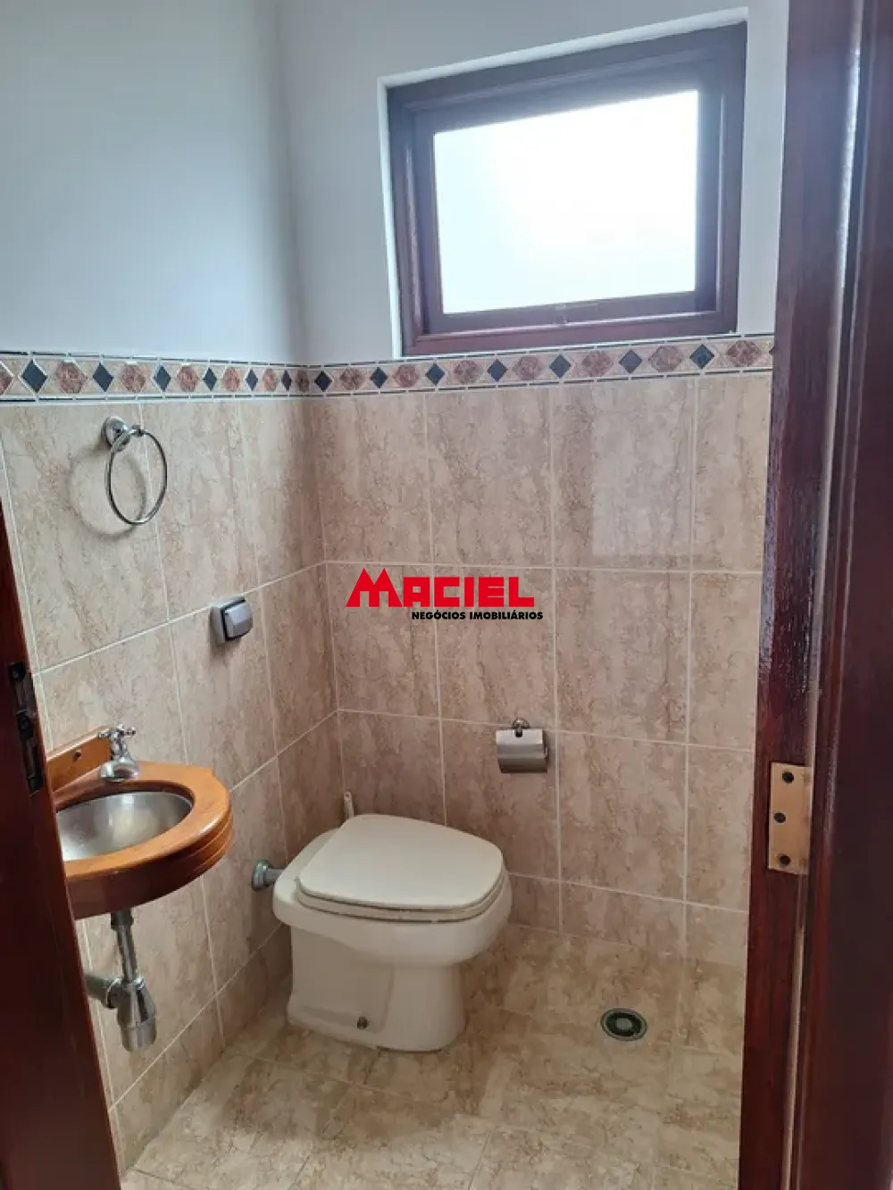 Comprar Casa / Condom&iacute;nio em S&atilde;o Jos&eacute; dos Campos R$ 1.500.000,00 - Foto 4