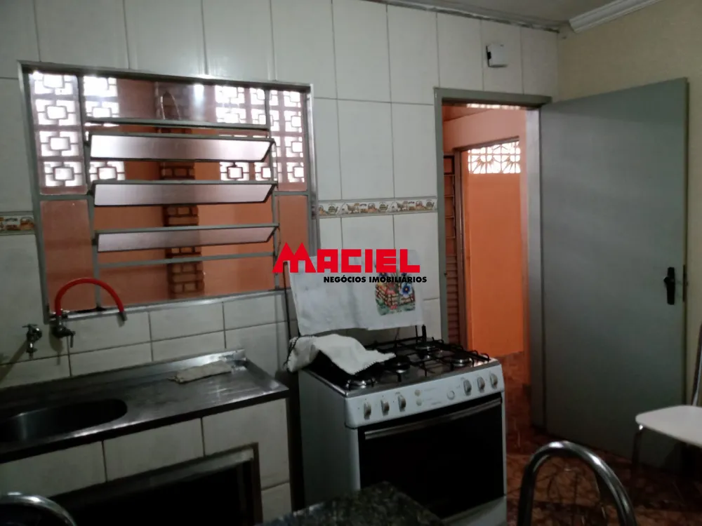 Comprar Casa / Padr&atilde;o em S&atilde;o Jos&eacute; dos Campos R$ 290.000,00 - Foto 4