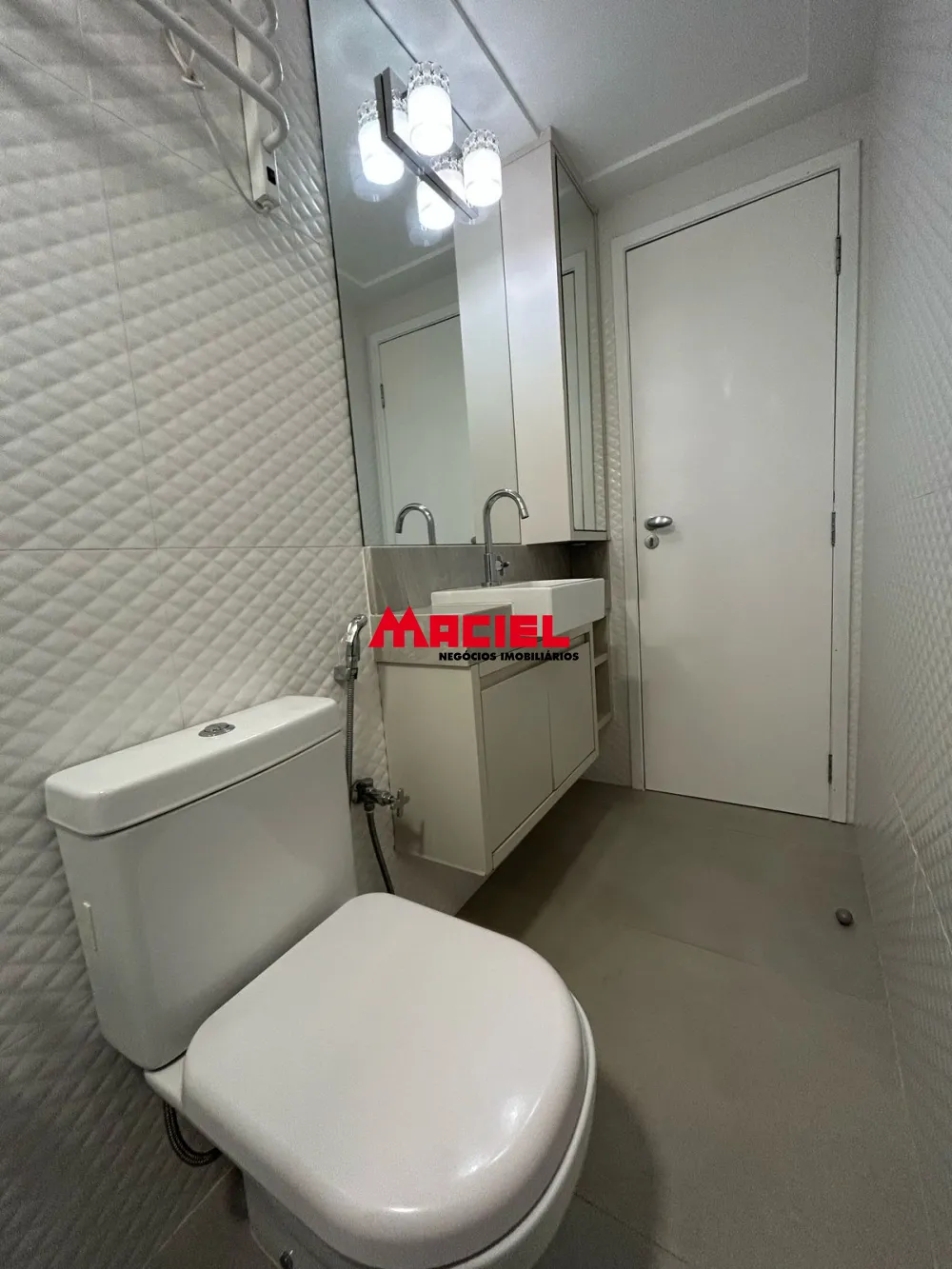 Alugar Apartamento / Padr&atilde;o em S&atilde;o Paulo R$ 5.300,00 - Foto 22