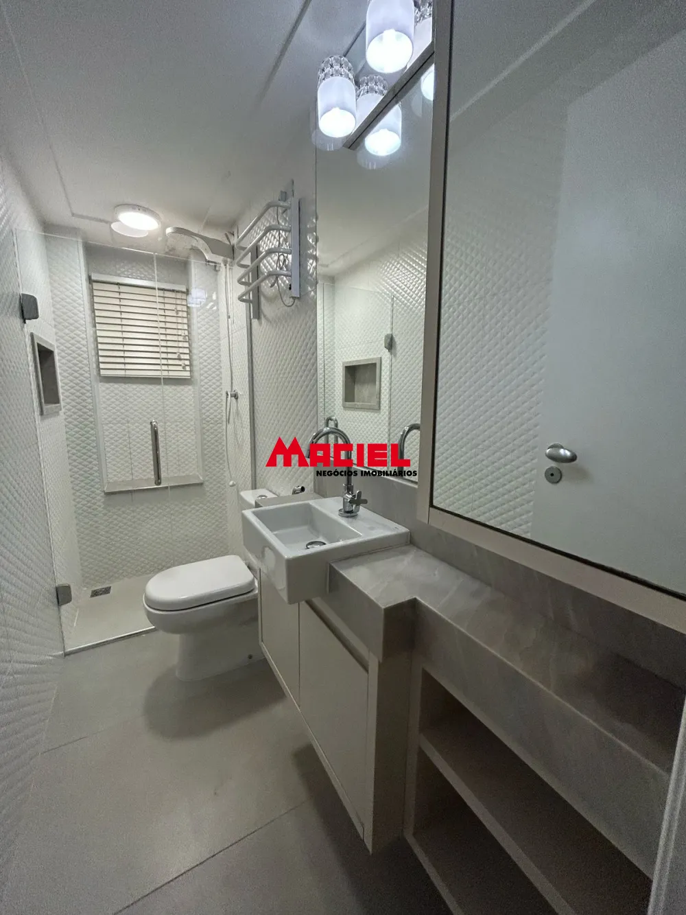 Alugar Apartamento / Padr&atilde;o em S&atilde;o Paulo R$ 5.300,00 - Foto 23