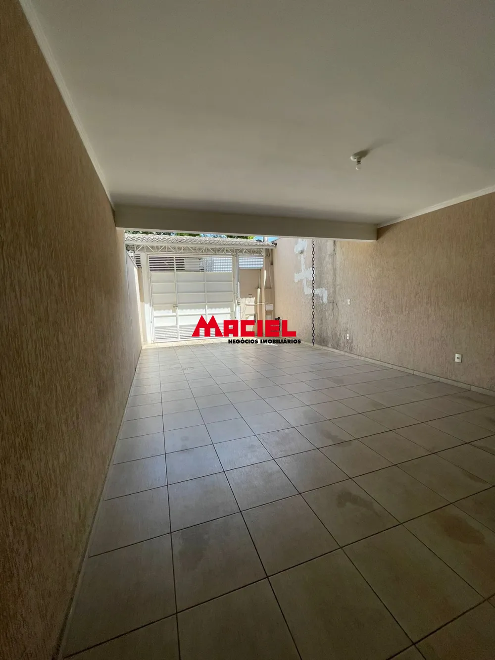 Comprar Casa / Sobrado em S&atilde;o Jos&eacute; dos Campos R$ 750.000,00 - Foto 2