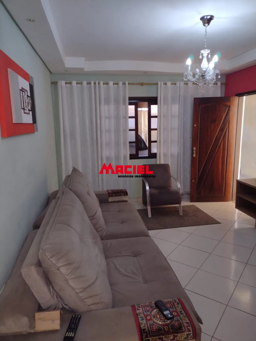 Comprar Casa / Sobrado em S&atilde;o Jos&eacute; dos Campos R$ 450.000,00 - Foto 1