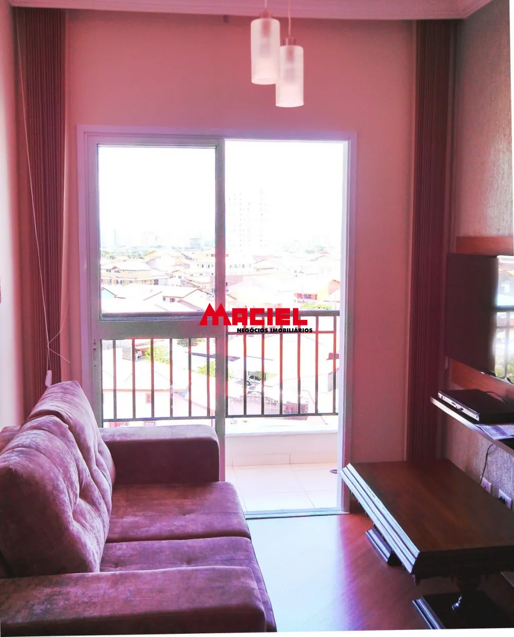 Alugar Apartamento / Padr&atilde;o em S&atilde;o Jos&eacute; dos Campos R$ 2.500,00 - Foto 3