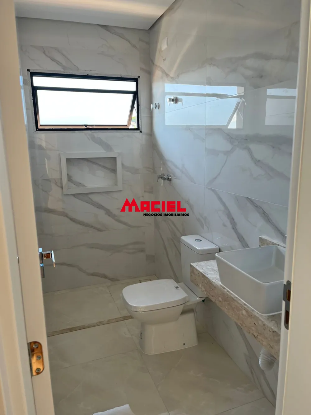 Comprar Casa / Condom&iacute;nio em Ca&ccedil;apava R$ 1.599.000,00 - Foto 7