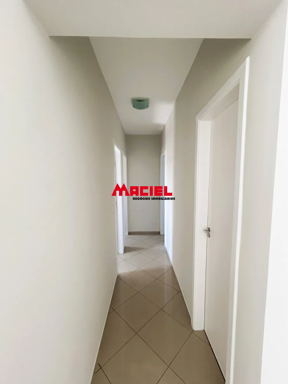 Comprar Apartamento / Padr&atilde;o em Jacare&iacute; R$ 495.000,00 - Foto 3