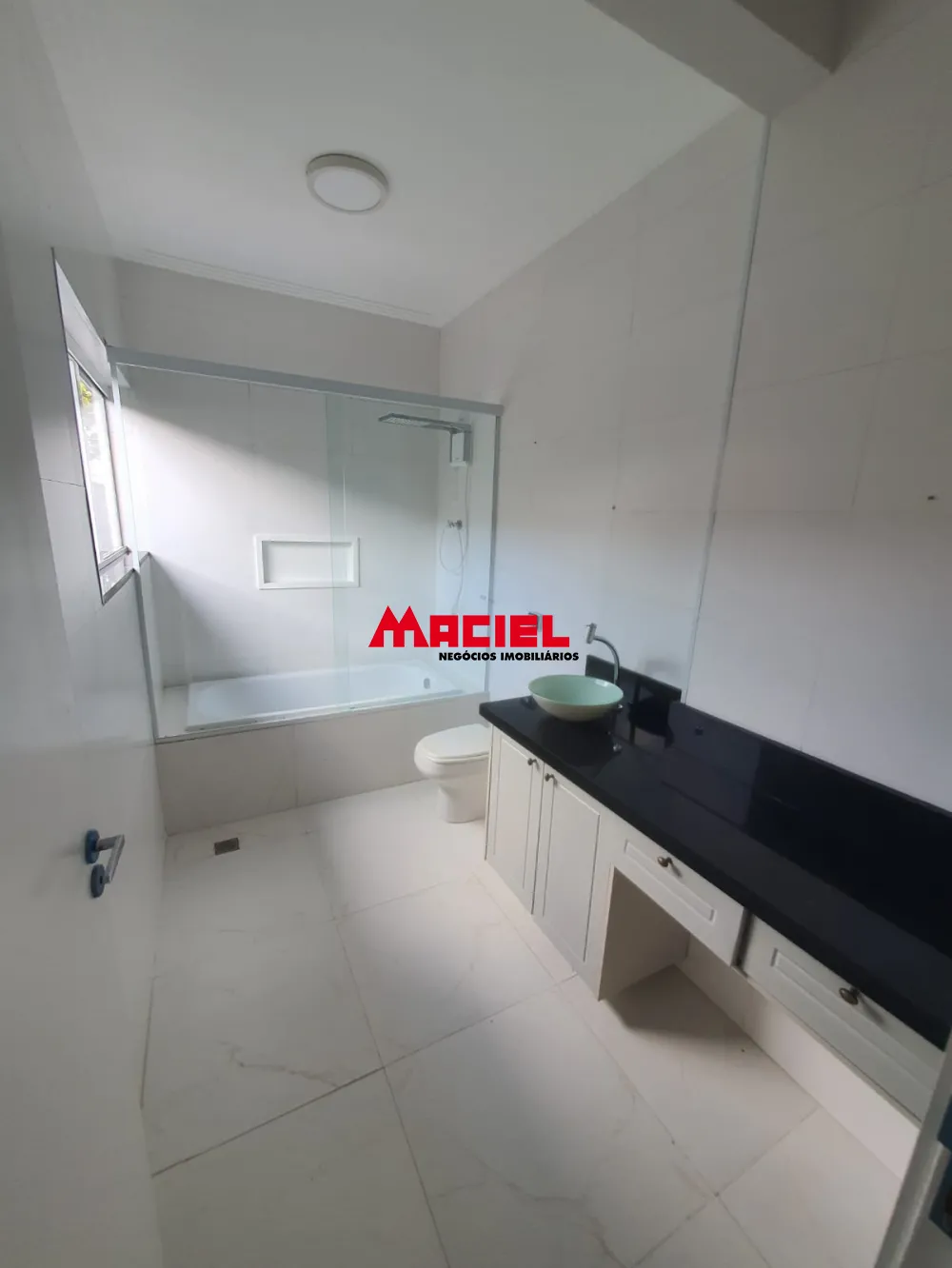 Comprar Casa / Condom&iacute;nio em S&atilde;o Jos&eacute; dos Campos R$ 1.500.000,00 - Foto 2